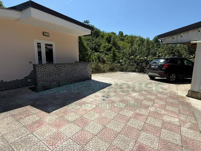 Villa Indipendente in vendita a Municipio 1, Milano