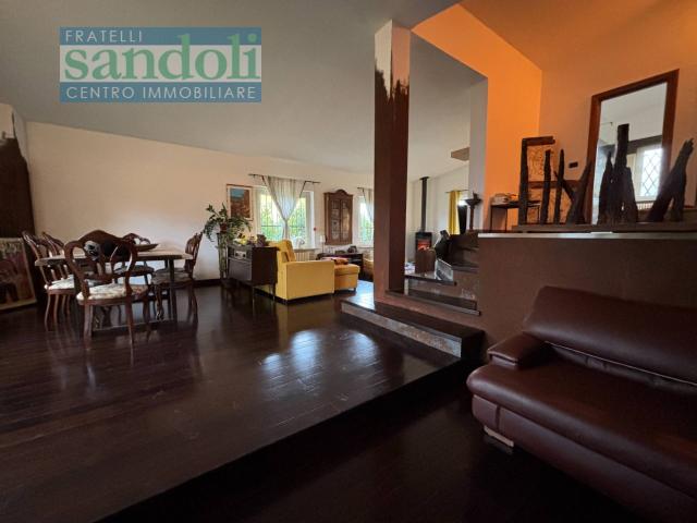 Villa Indipendente in vendita a Piemonte, Vercelli