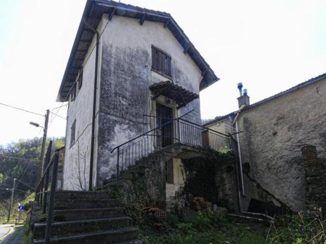 Appartamento in vendita a Ceranesi, Liguria