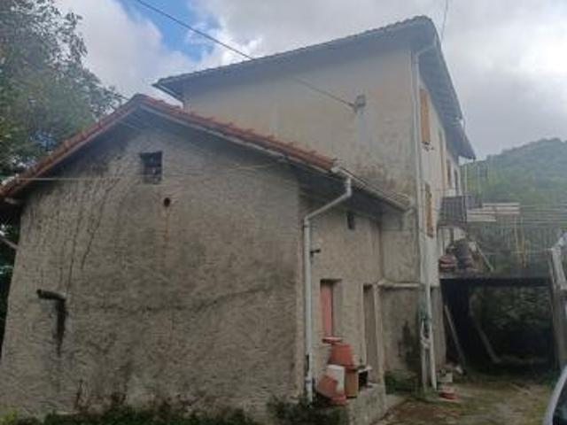 Appartamento in vendita a Ceranesi, Liguria
