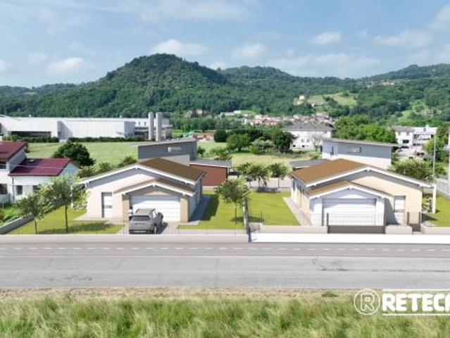 Appartamento in vendita a Cornedo Vicentino, Veneto