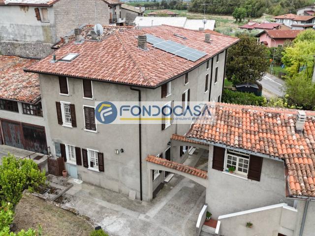 Villa Indipendente in vendita a San Pietro, Desenzano Del Garda