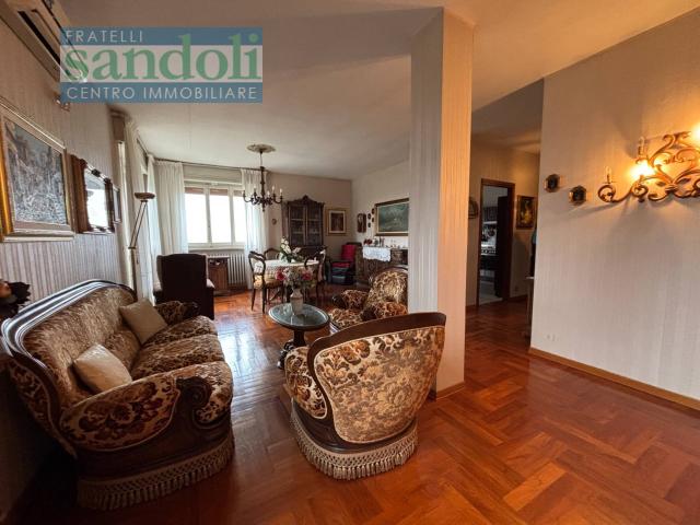 Villa Indipendente in vendita a Piemonte, Vercelli