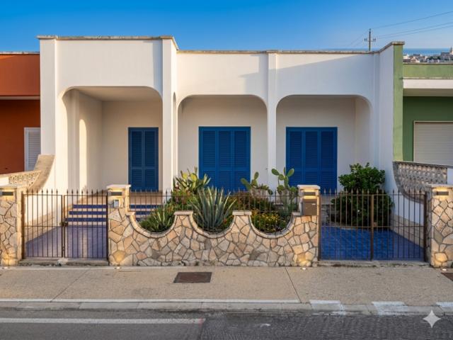 Villa Indipendente in vendita a Puglia, Lecce