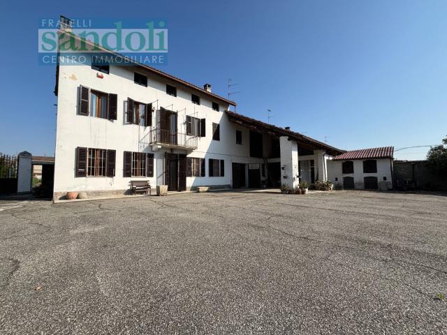 Villa Indipendente in vendita a Piemonte, Alessandria