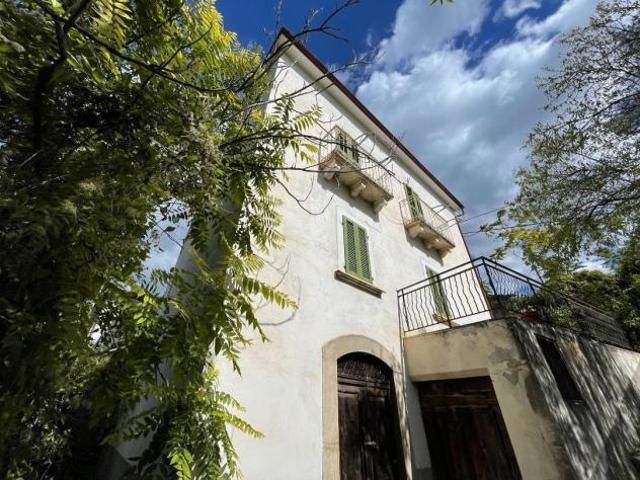 Appartamento in vendita a Ofena, L'Aquila