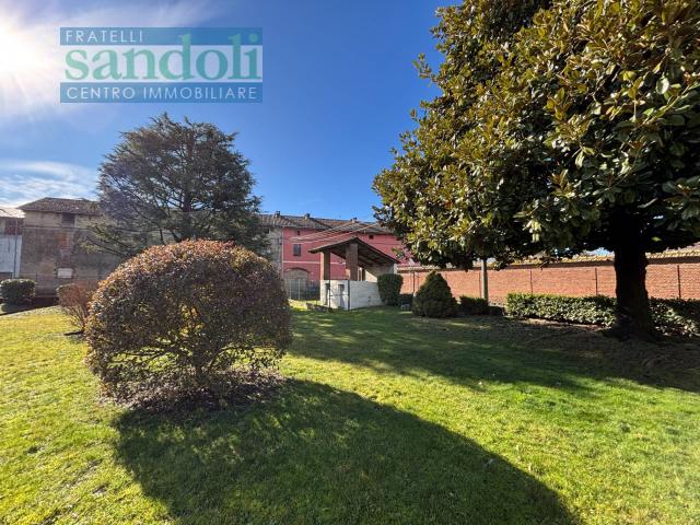 Villa Indipendente in vendita a Piemonte, Vercelli