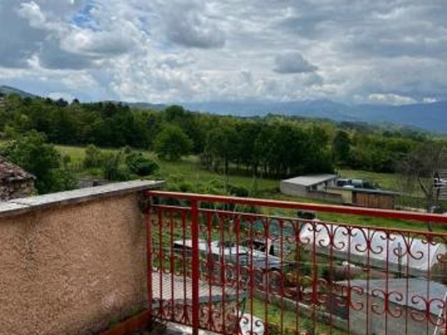 Appartamento in vendita a Pizzoli, L'Aquila