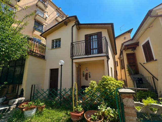 Appartamento in vendita a Poggio Mirteto, Lazio