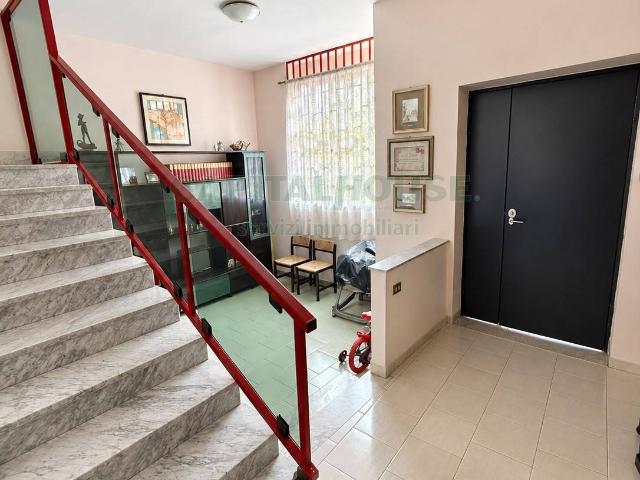 Villa Indipendente in vendita a Pomigliano d'Arco, Napoli
