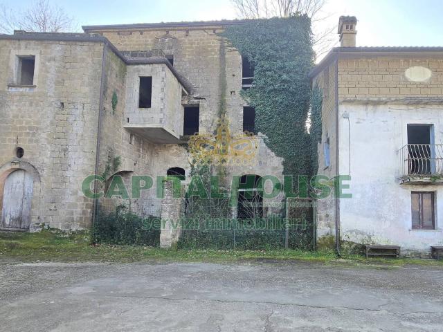 Villa Indipendente in vendita a Sant'agata De' Goti, Campania