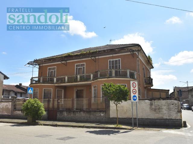 Villa Indipendente in vendita a Piemonte, Vercelli