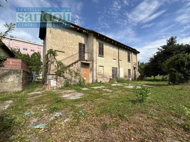 Villa Indipendente in vendita a Piemonte, Vercelli