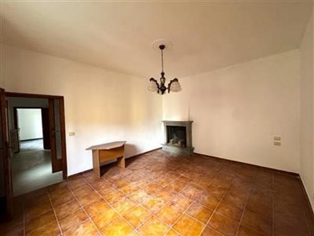 Ufficio in vendita a Mercatale, Vernio