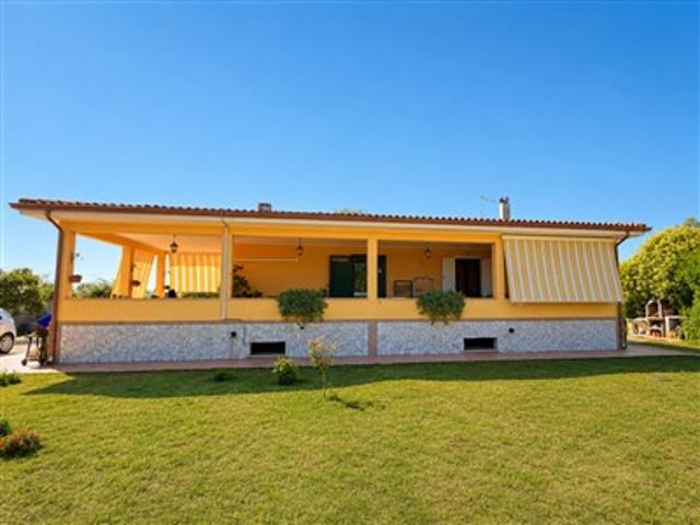 Villa Indipendente in vendita a Canala, Nettuno