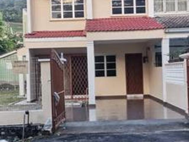Terraced House for sale in Langat, Selangor