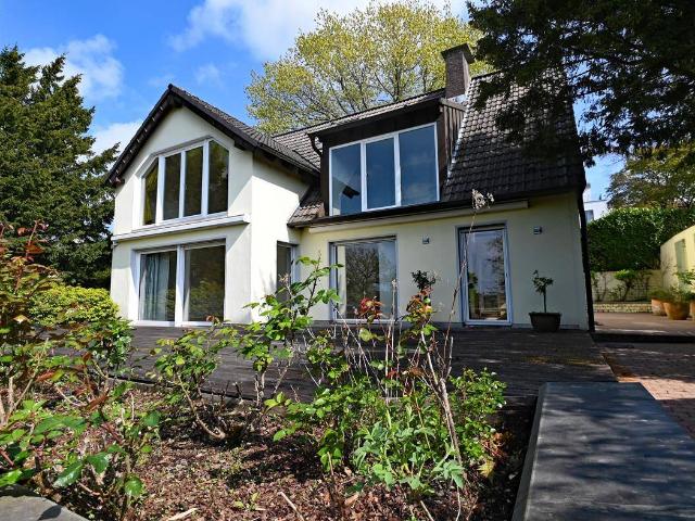 Haus kaufen in Heiligenhaus