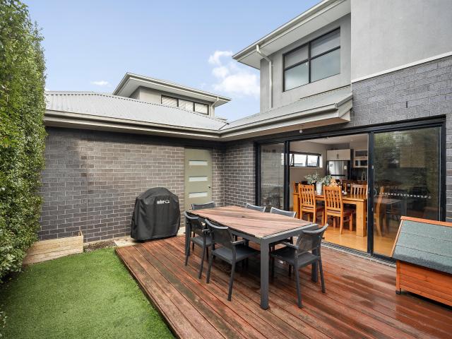 Townhouse for sale in Camerons Creek, Victoria