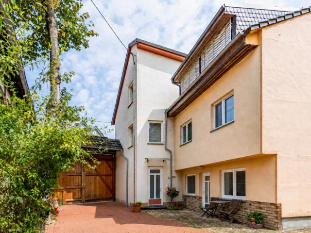 Villa kaufen in Nordenstadt, Wiesbaden