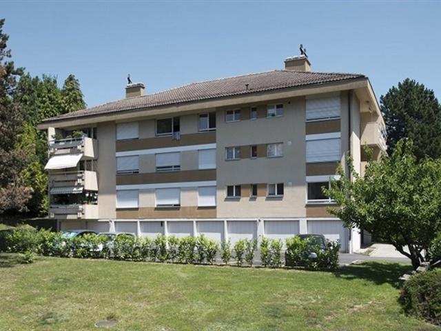Garage mieten in Saint-Sulpice (VD), Waadt