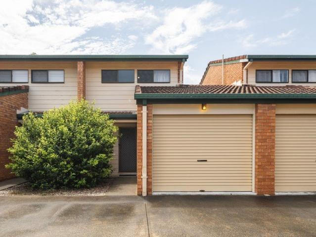 Townhouse for sale in Moorooka, Greater Brisbane