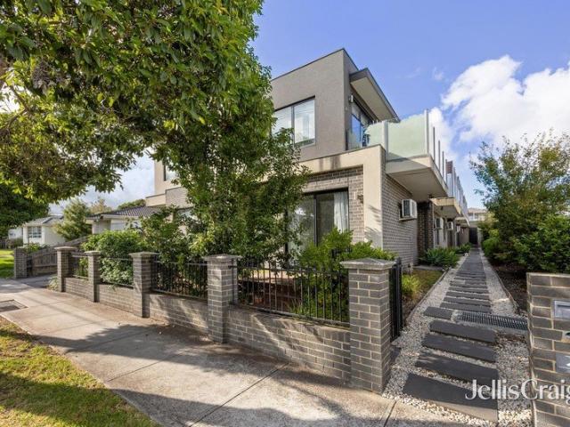 Townhouse for sale in Camerons Creek, Victoria