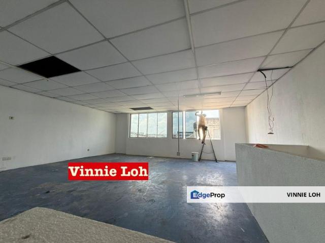 Warehouse for rent in Wellesley, Penang