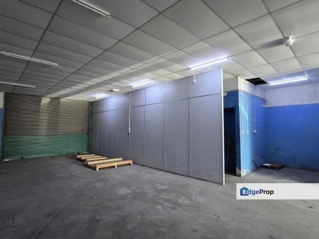 Warehouse for rent in Wellesley, Penang