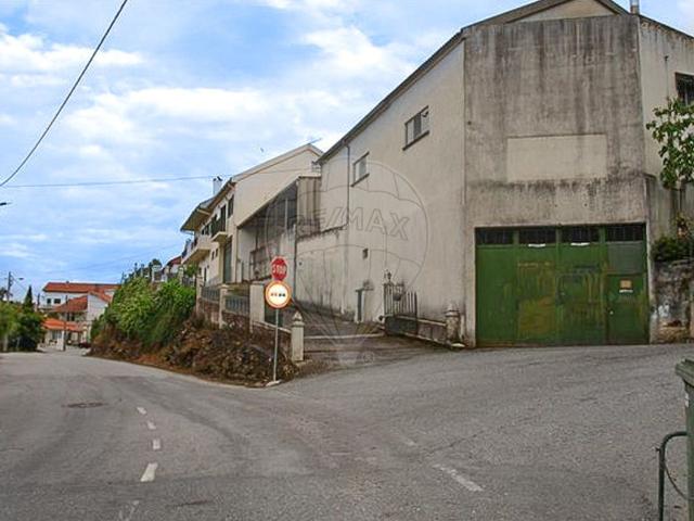Armazém venda em Teixoso e Sarzedo, Covilhã