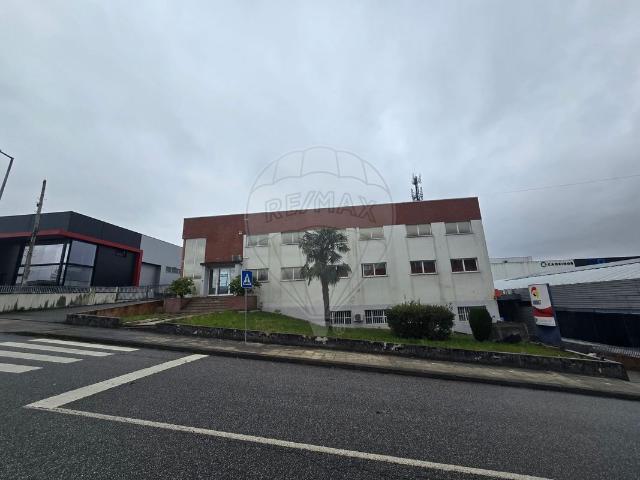 Armazém venda em Fafe, Braga
