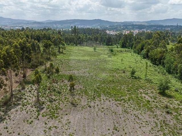Armazém venda em Oleiros, Vila Verde