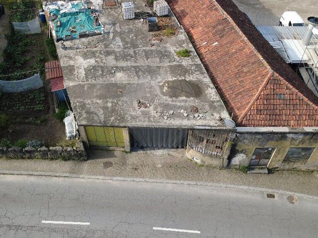 Armazém venda em Rebordosa, Paredes