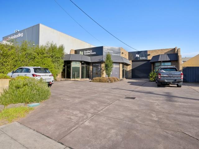 Warehouse for sale in Camerons Creek, Victoria