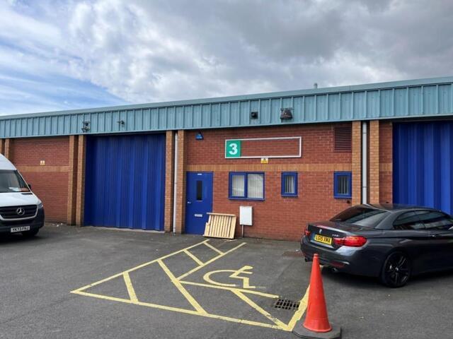 Property for rent in Coleshill, West Midlands