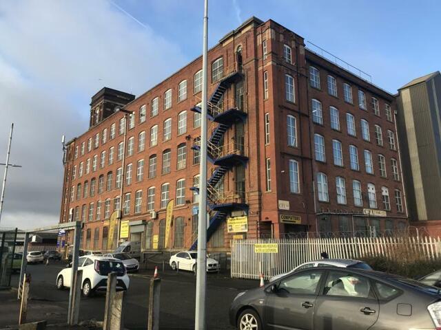 Property for rent in Lee Bank, Greater Manchester