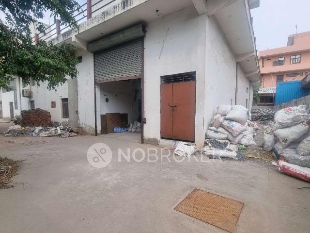 Property for rent in Hariana