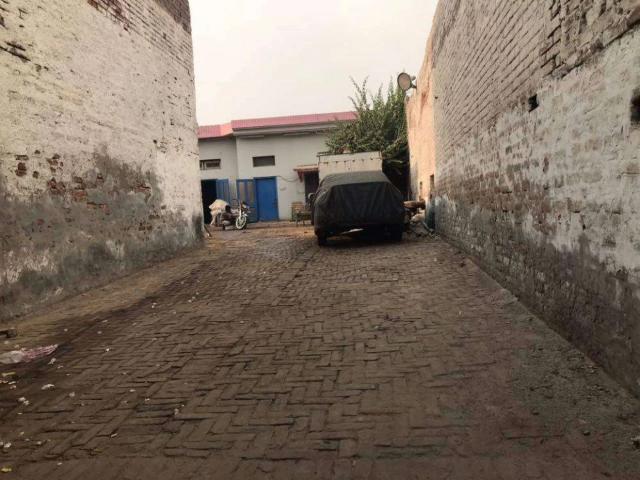 Commercial for sale in Faisalabad, Islamabad Capital Territory