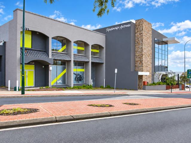 Retail for rent in West Leederville, Town of Cambridge