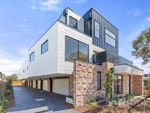 Townhouse for rent in Camerons Creek, Victoria