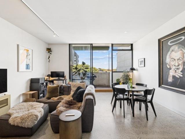 Apartment for sale in St Kilda, Melbourne