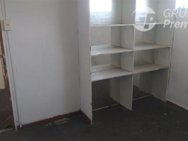 Industrial en Arriendo en AV, Dorsal \ Av. Fermín Vivaceta Se arrienda galpón industrial UF 50