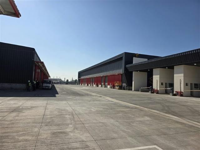 Local Comercial en arriendo en Espejo, Metropolitana