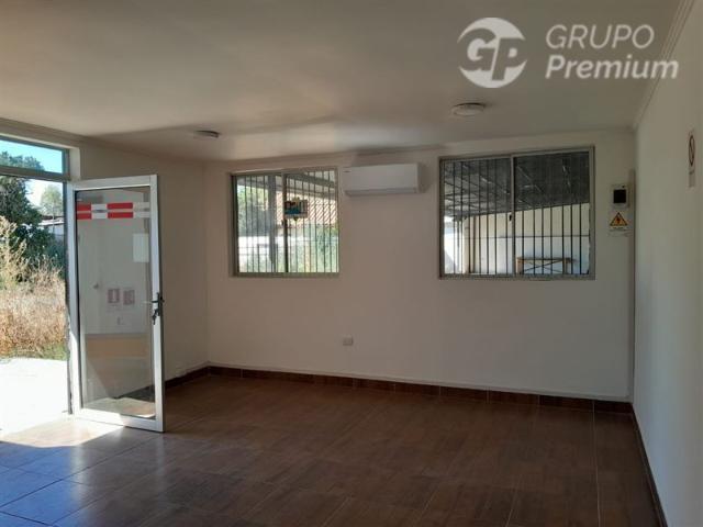 Industrial en Arriendo en Los Maquis casi esq. Domingo Santa María