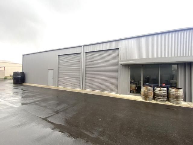 Warehouse for rent in Gomersal, South Australia