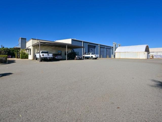 Warehouse for rent in South Guildford, Western Australia