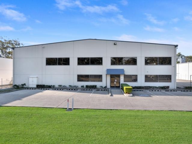 Warehouse for rent in Berkeley Vale, New South Wales