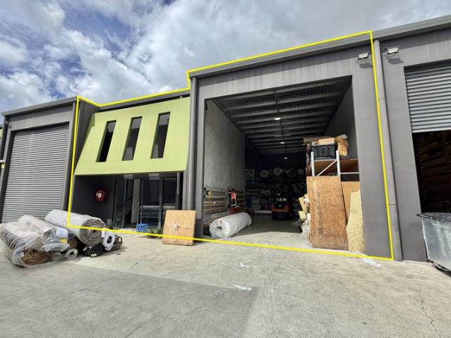 Warehouse for rent in Fernbrook, Queensland