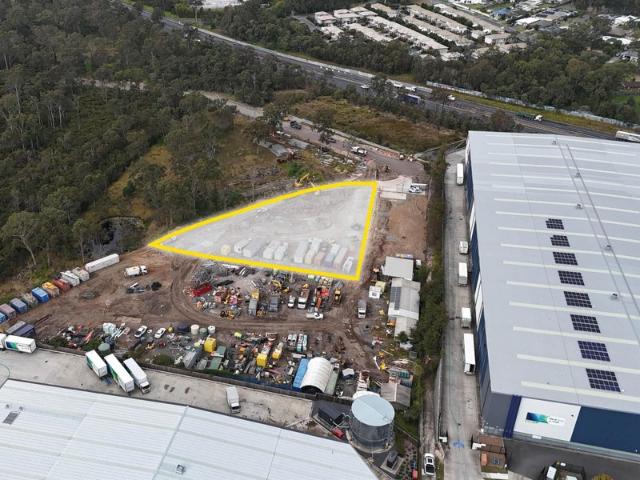 Warehouse for rent in Toombul, Queensland