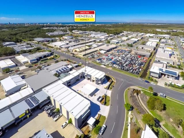 Warehouse for sale in Kings Creek, Queensland