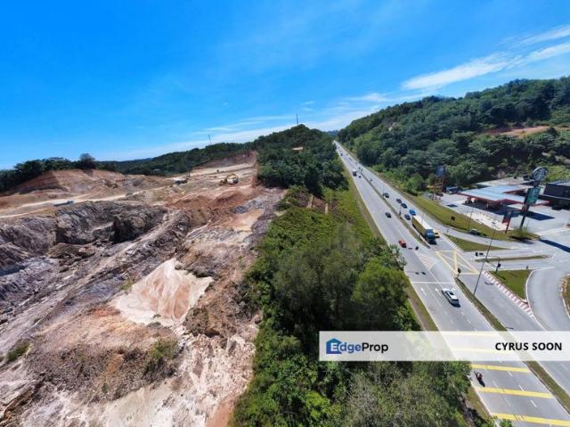 Warehouse for sale in Petaling, Alam Impian